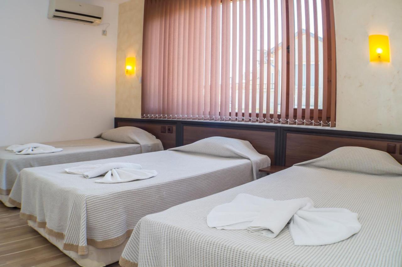 Chrystal Guest House Obzor Habitación foto
